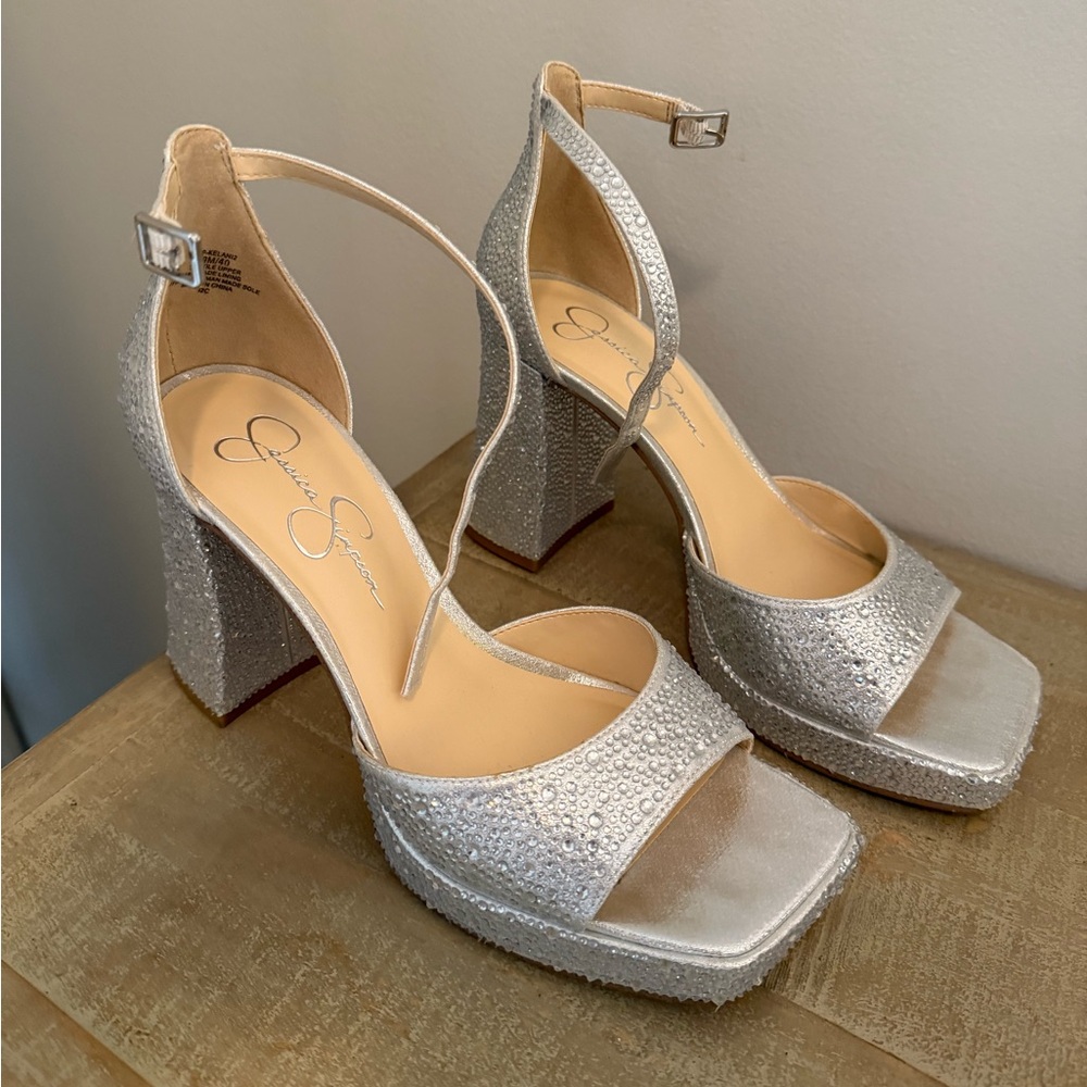 Jessica Simpson Silver Crystal Heels size 9